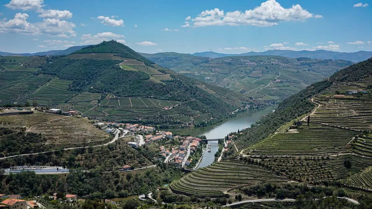 Turismo em Portugal: tendências, desafios e oportunidades
